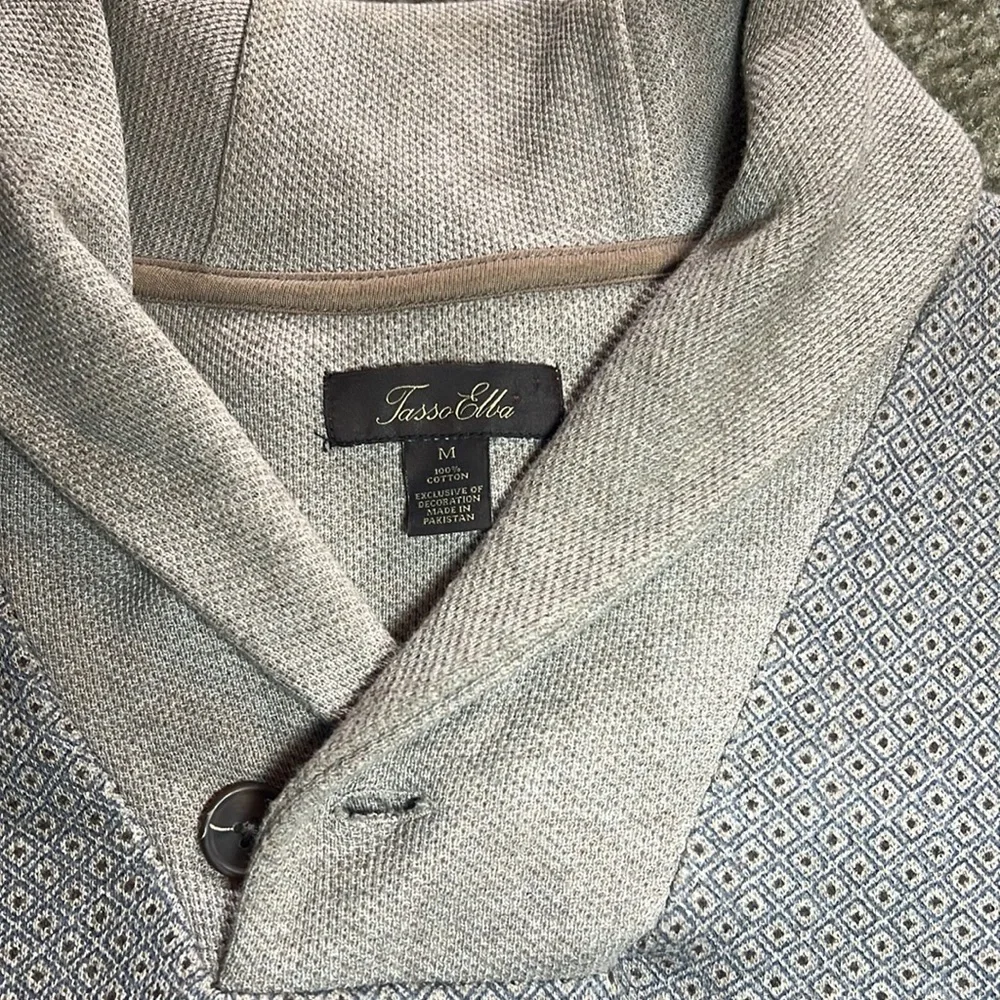 Sweater - Picture 5 of 5